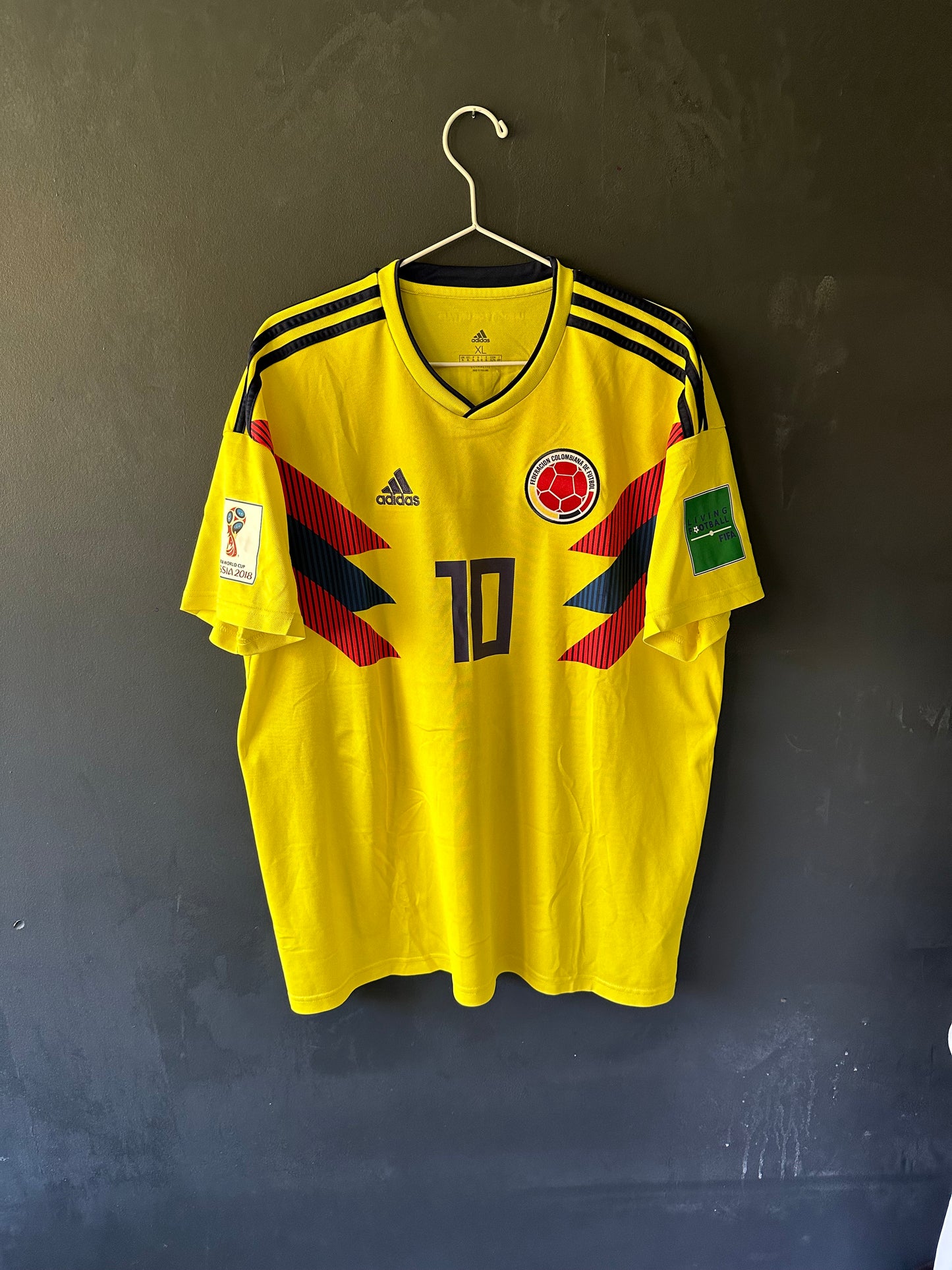 Colombia home 2018/19 - James