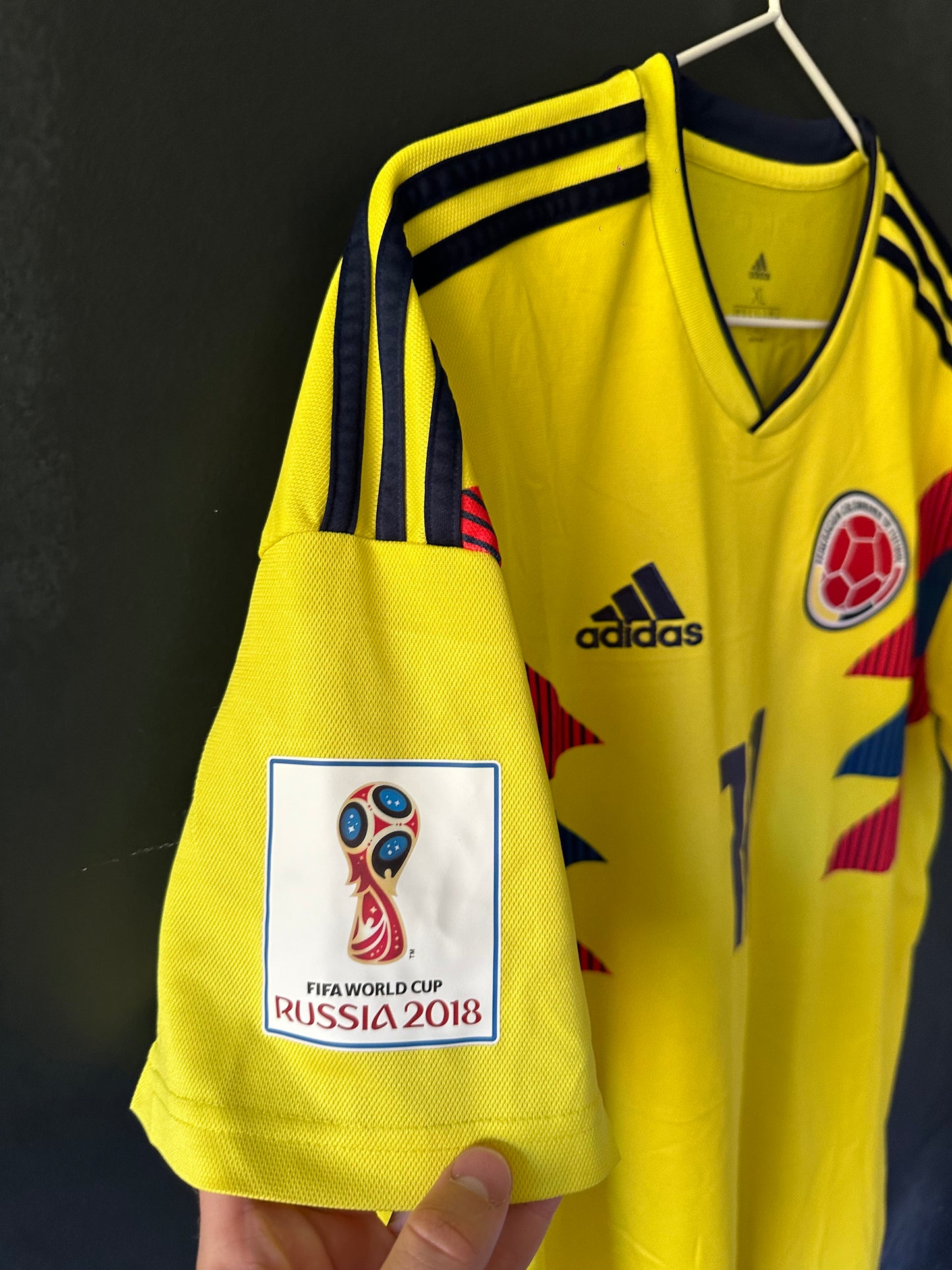 Colombia home 2018/19 - James