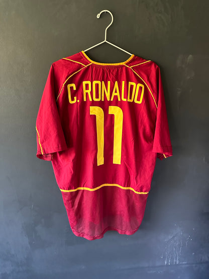 Portugal home 2002-04 - Ronaldo(Player Edition)