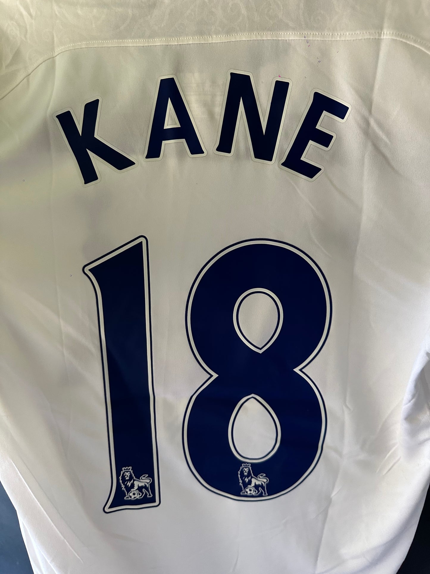 Tottenham home 2014/15 - Kane