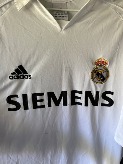 Real Madrid home 2005/06 - Ronaldo