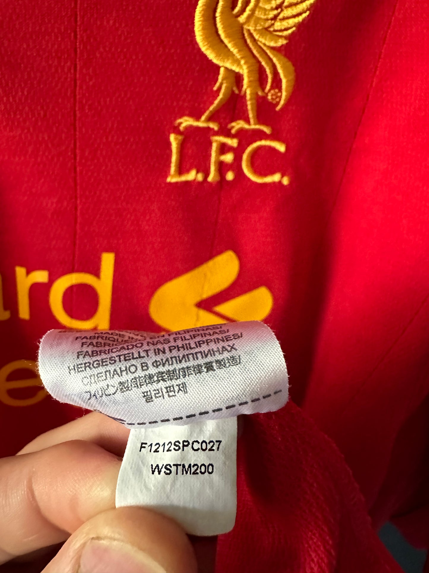 Liverpool home 2012/13 - Gerrard