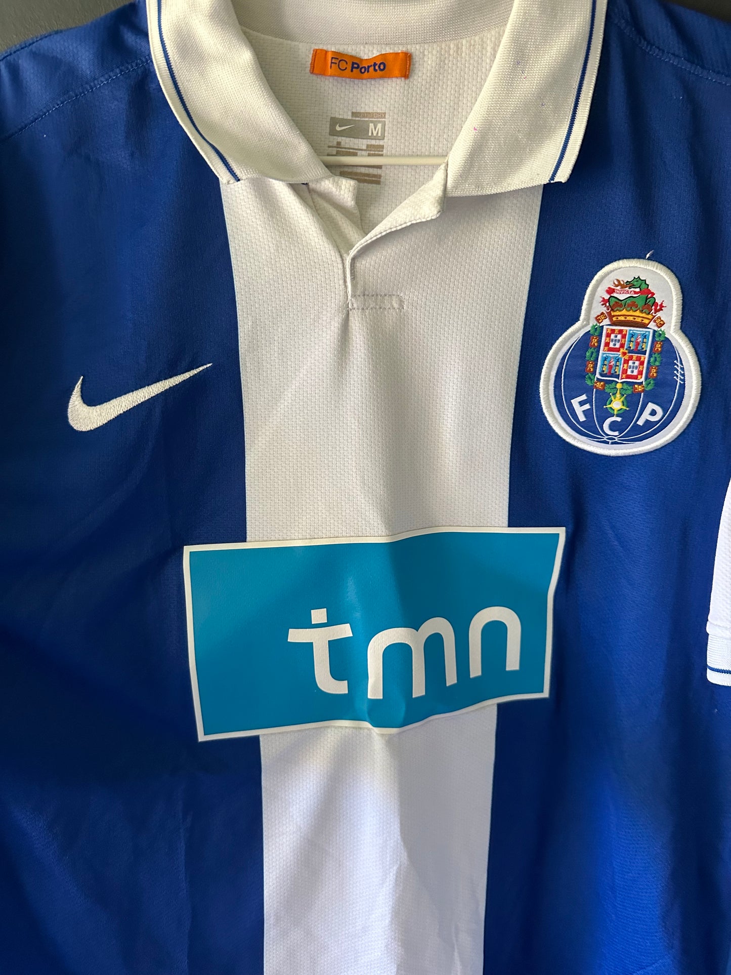 Porto home 2009/10 - Falcao