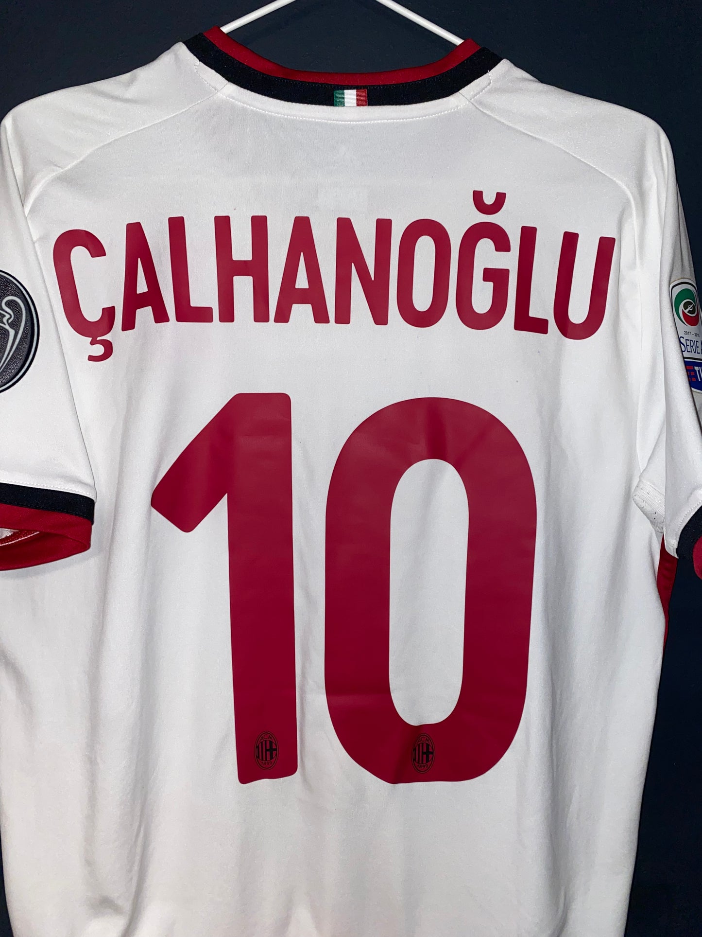 AC Milan home 2017/18 - Calhanoglu