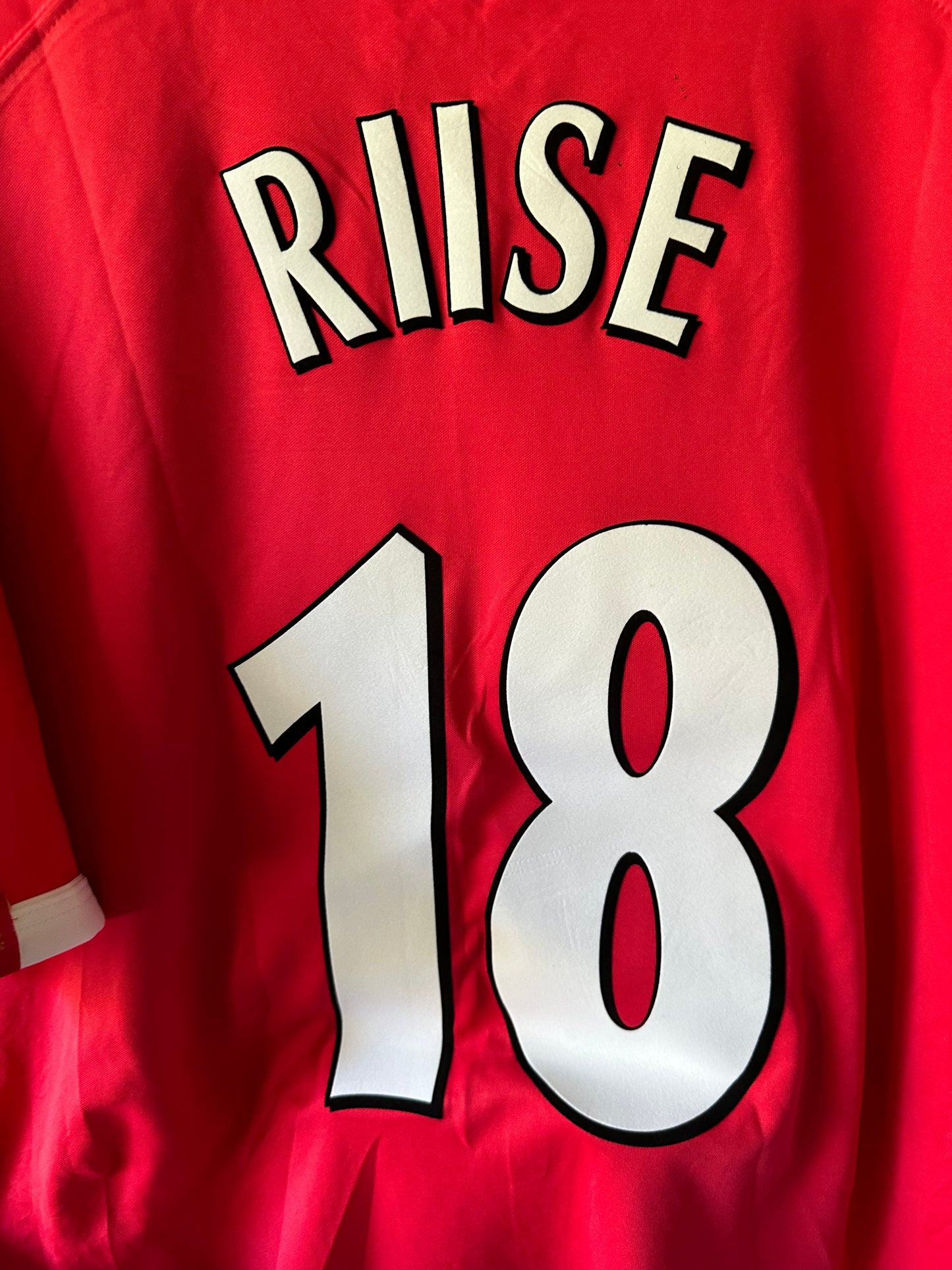 Liverpool hjemme 2001/03 - Riise(player edition)