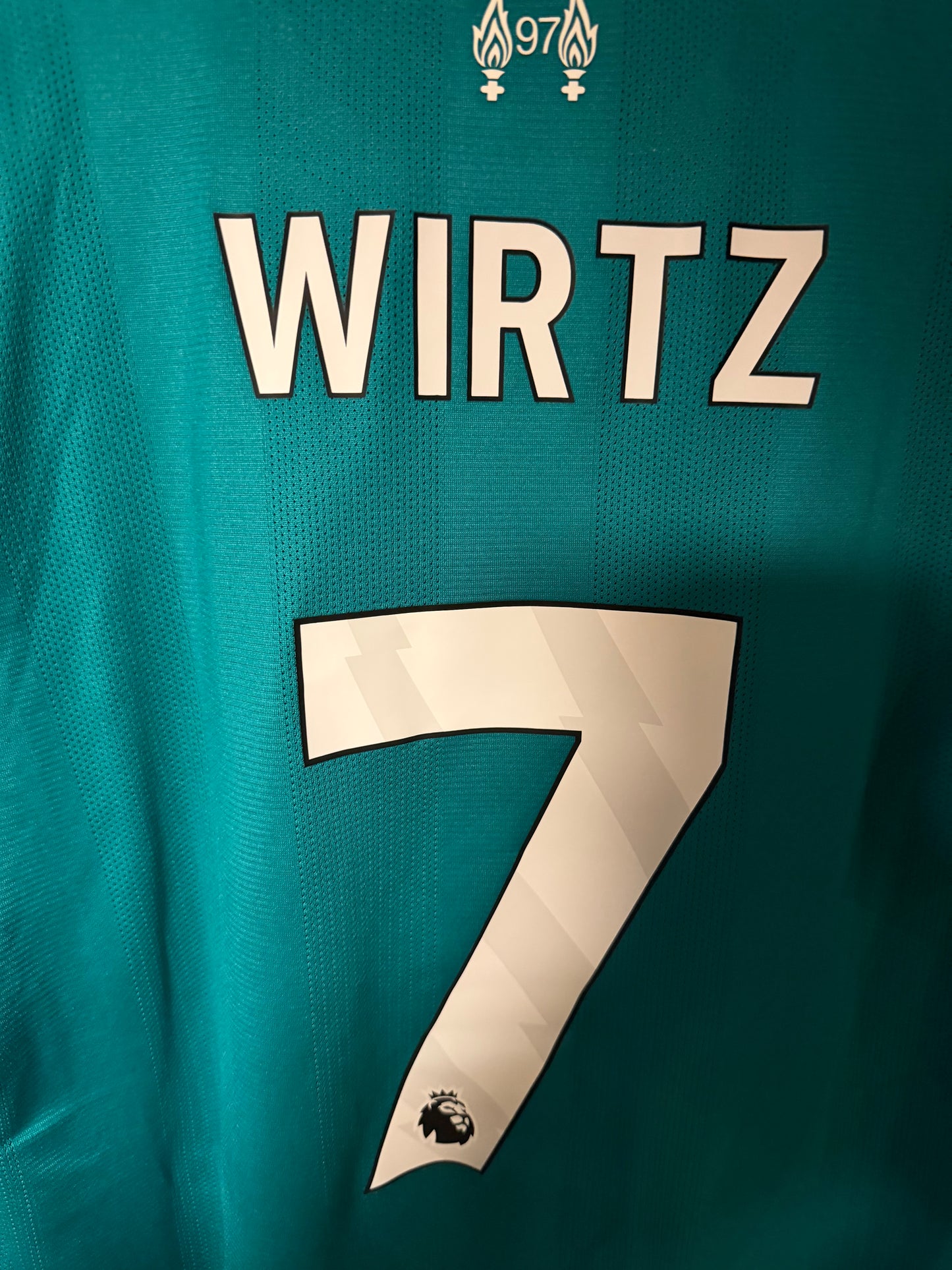 Liverpool third 2025/26 - Wirtz(player edition)