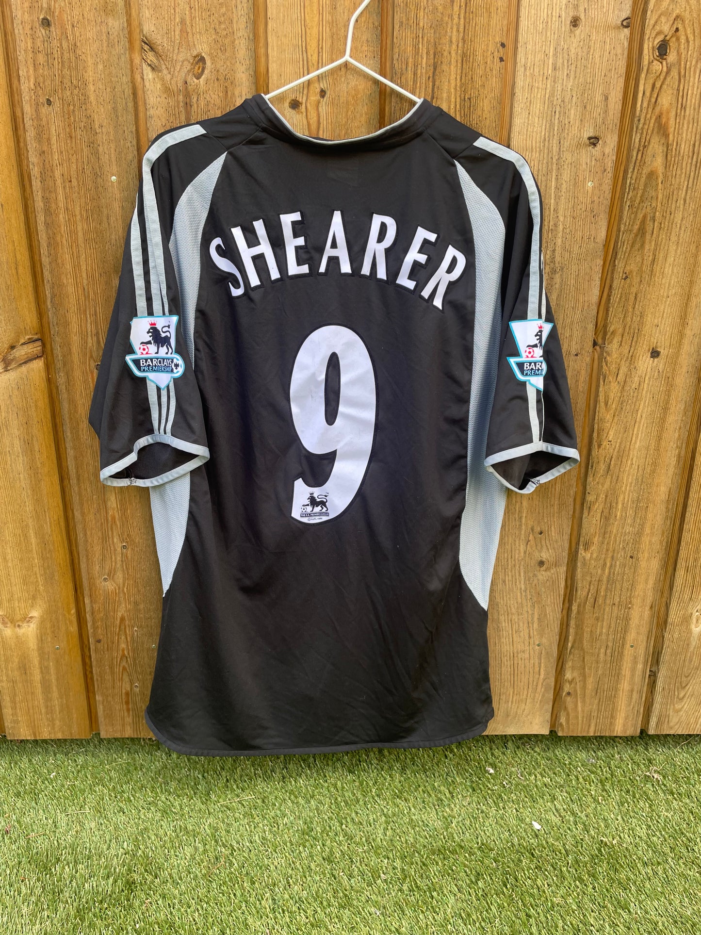 Newcastle away 2003/04 - Shearer